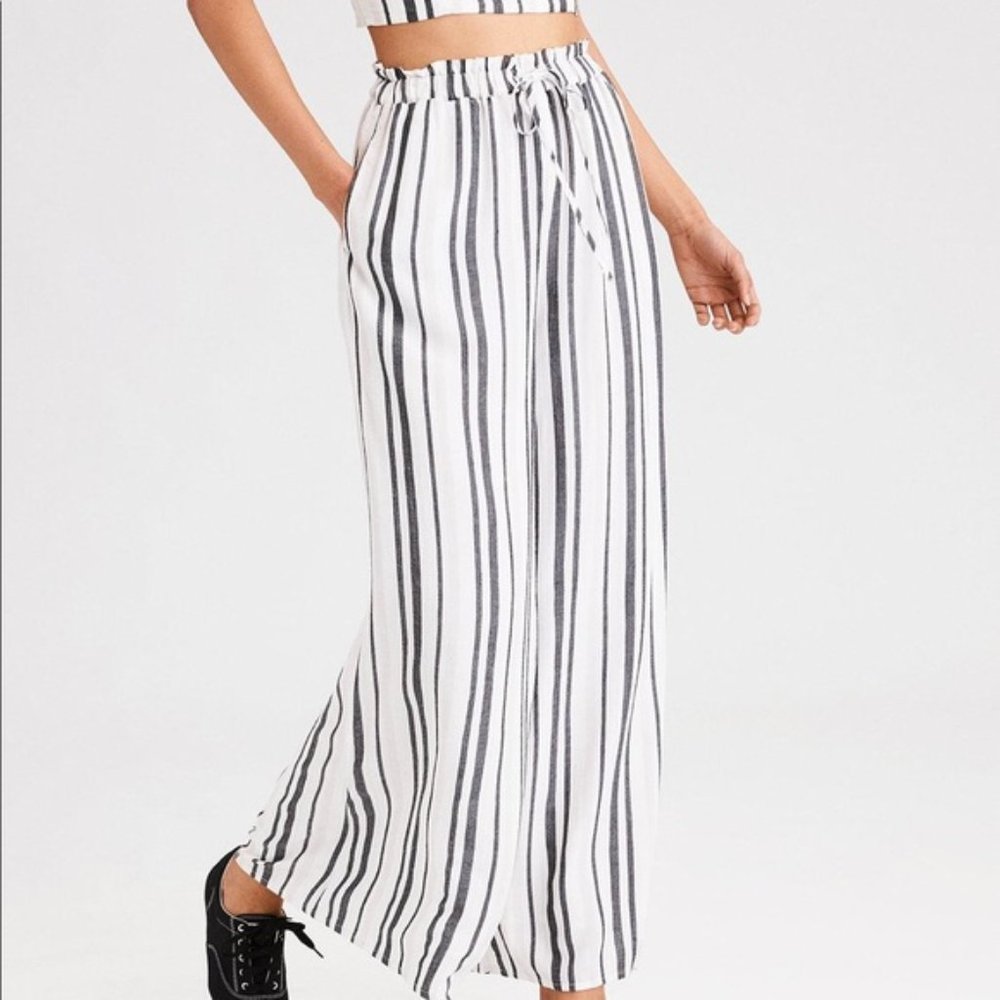 A&E Wide Leg Striped Palazzo Pants